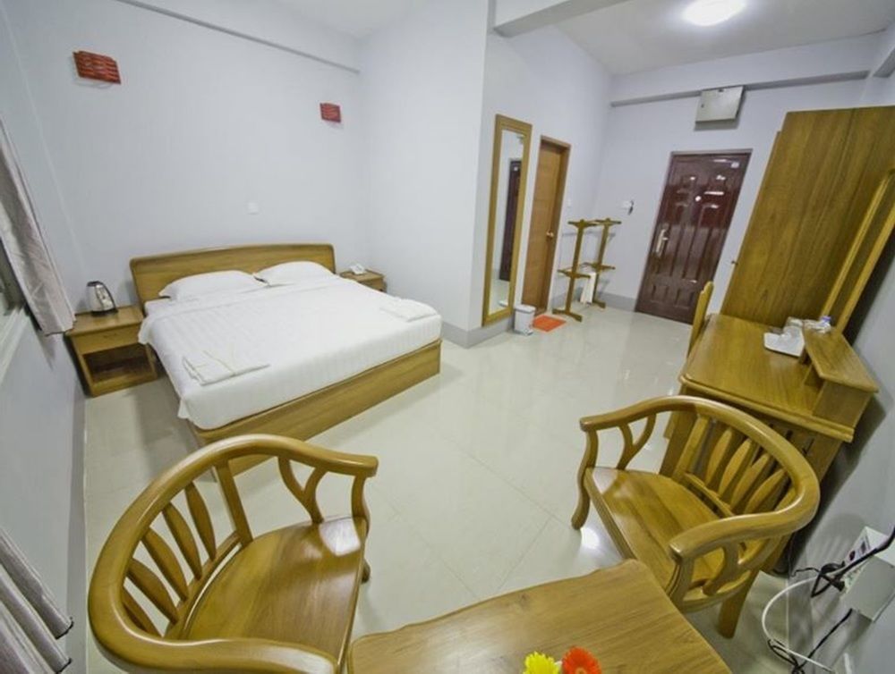 Hotel Maymyo Pyin Oo Lwin Buitenkant foto
