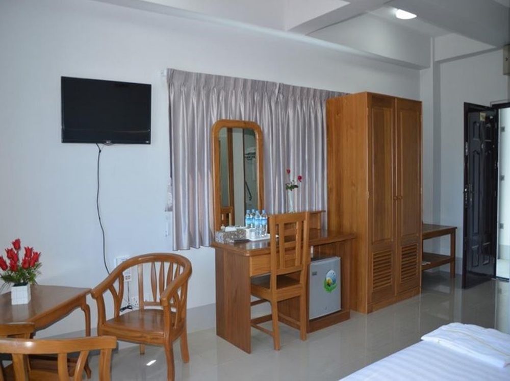 Hotel Maymyo Pyin Oo Lwin Buitenkant foto